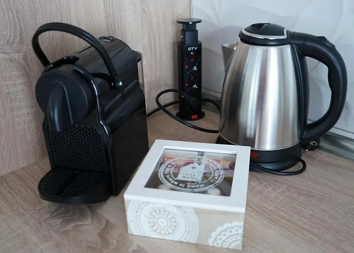 Cari Zlatibora 1 * Zlatibor